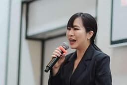 Mc พิธีกรมืออาชีพ อยู่ในวงการมากว่า 10 ปี งามสัมมนา แถลงข่าว มอบรางวัล บูธ เอนเตอร์เทน