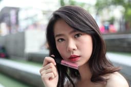 รับรีวิว Make up & lifestyle