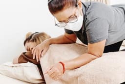 Massage Home : นวดออฟฟิศ Office syndrome Massage BTS วุฒากาศ