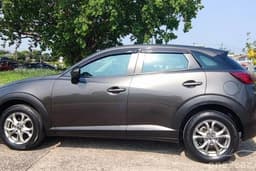 บริการเช่ารถรายวัน กรุงเทพ รถรุ่น Mazda cx 3 (พร้อมคนขับ)