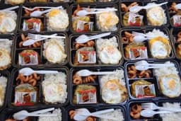 รับทำข้าวกล่อง ของหวาน Catering