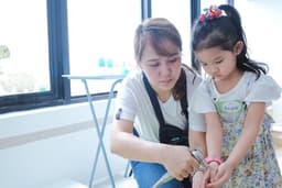 ครูพี่ตั๊ก สอนภาษาอังกฤษเด็ก Bilingual สอนเด็กเชิงบวก จัดกิจกรรม Play-based Learning
