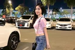 พร้อมรับฟังปัญหาชีวิตทุกเรื่องค่ะ