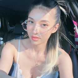Queen23