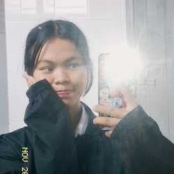 นลินี มณีพรหม