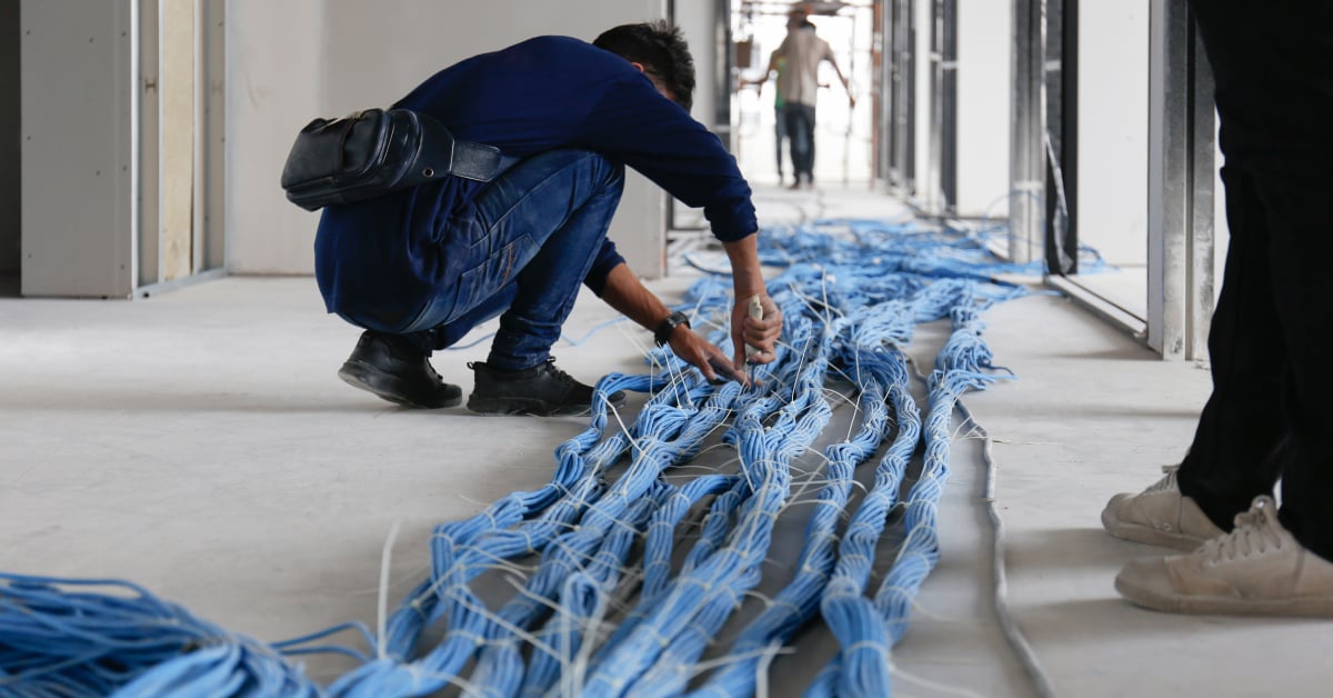 ติดตั้งสายแลน