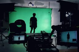 ถ่าย VDO / กำกับภาพ
